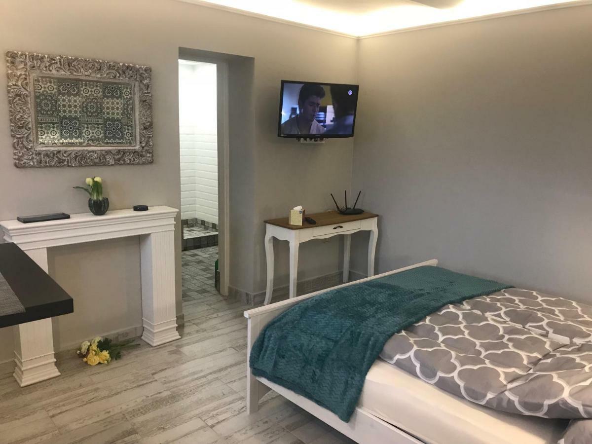 Aradi Apartman Πετς Εξωτερικό φωτογραφία